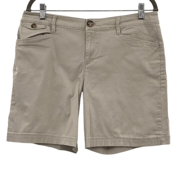 Charter Club Khaki Beige Flat Front Mid-Rise Casual Stretch Chino Shorts Size 10 - Picture 1 of 9
